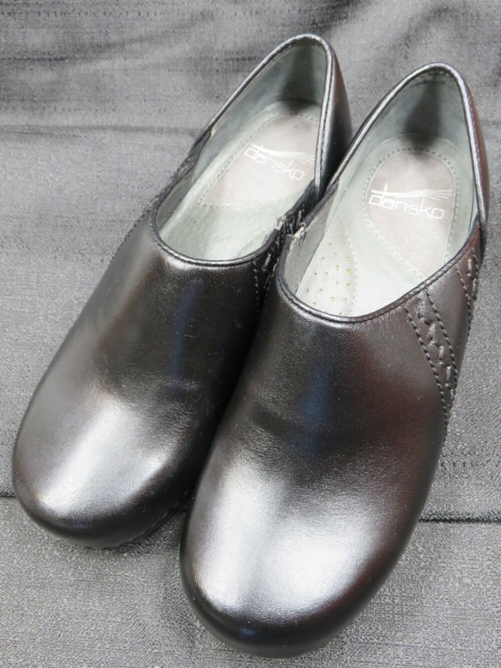 Dansko Sienna Black Leather Clogs Comfort Work Shoes Nursing Medical Womens US 6